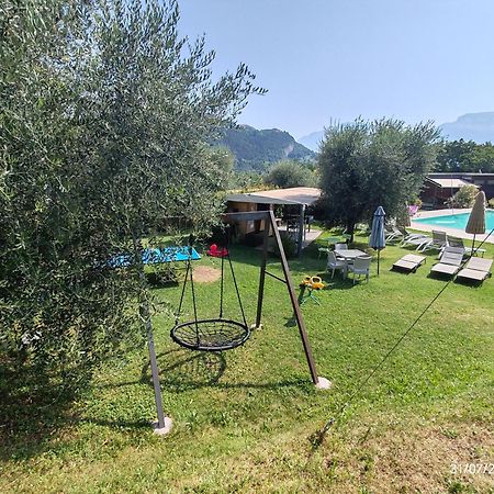 Апартаменты Casa Nel Borgo - Il Gufo Tremosine Экстерьер фото